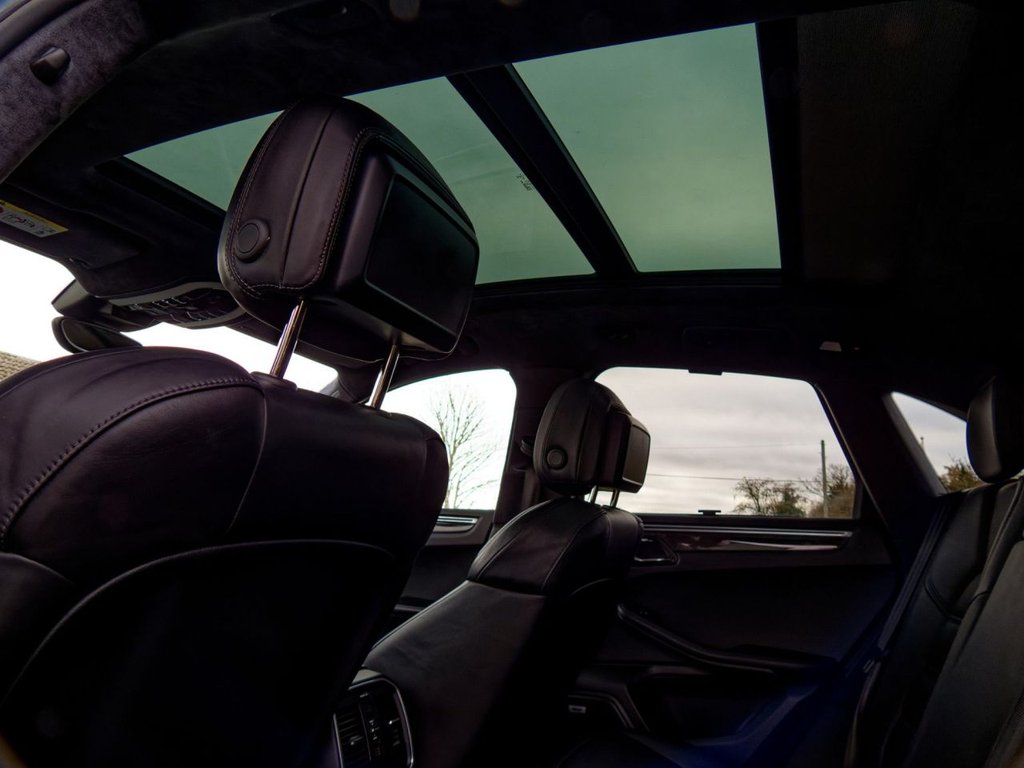 Used Porsche Macan 2017 for sale - 76725098: Photo 44