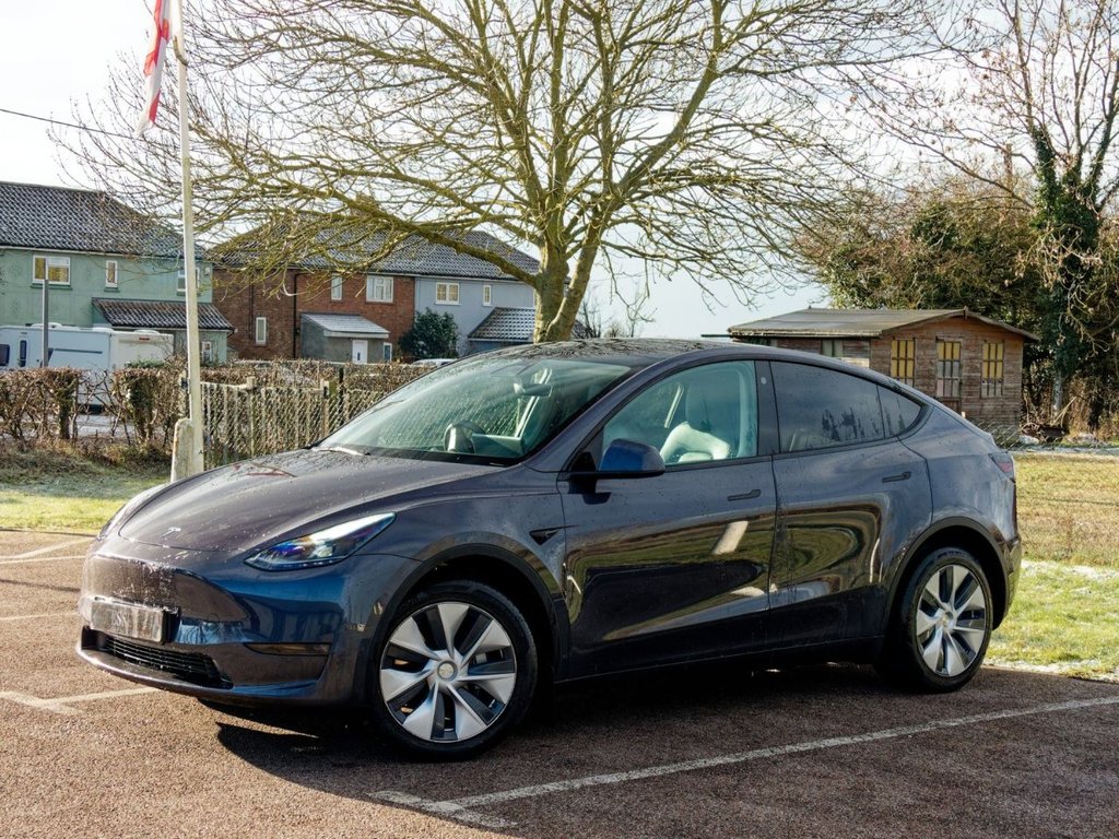 Used Tesla Model Y 2023 for sale - 77121761: Photo 4