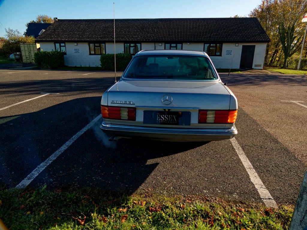 Used Mercedes-Benz S Class 1983 for sale - 76950270: Photo 20