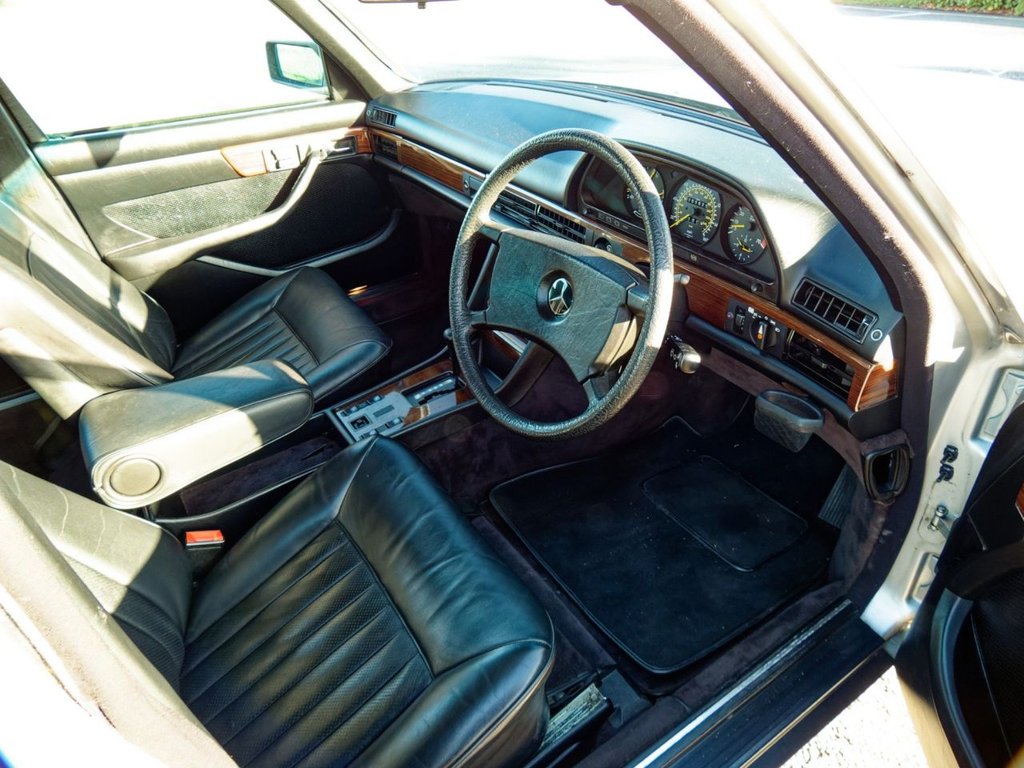 Used Mercedes-Benz S Class 1983 for sale - 76950270: Photo 33