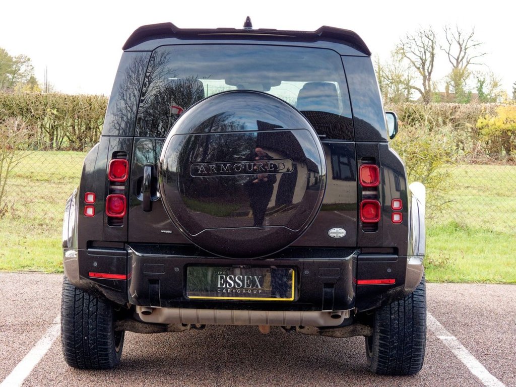 Used Land Rover Defender 2022 for sale - 76962109: Photo 12