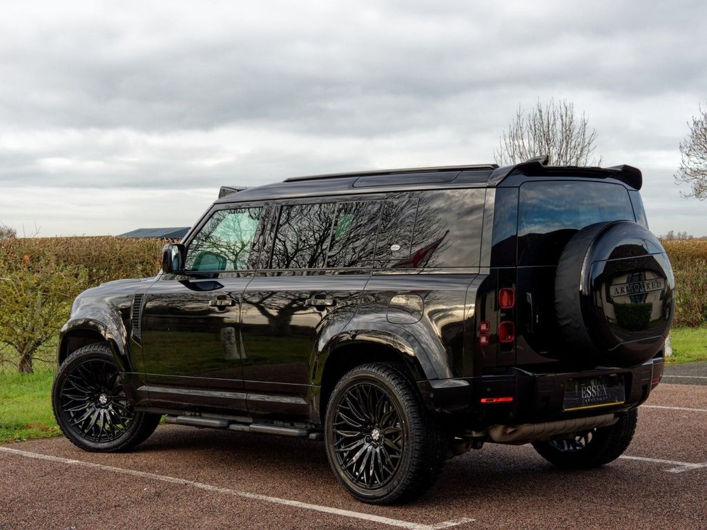 Used Land Rover Defender 2022 for sale - 76962109: Photo 13