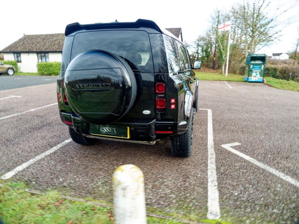 Used Land Rover Defender 2022 for sale - 76962109: Photo 25