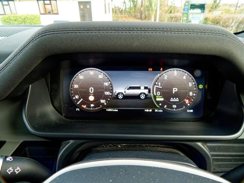 Used Land Rover Defender 2022 for sale - 76962109: Photo 42