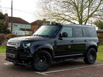 Used Land Rover Defender 2022 for sale - 76962109: Photo