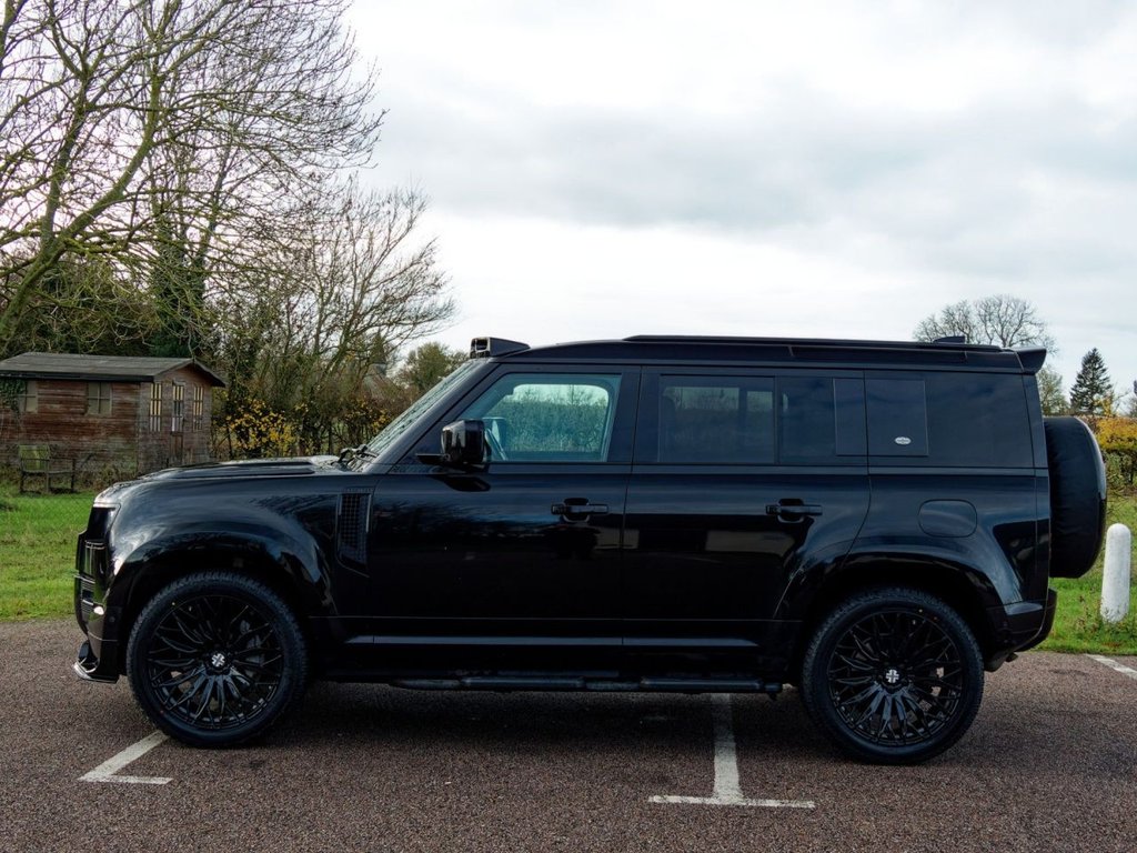 Used Land Rover Defender 2022 for sale - 76962109: Photo 7