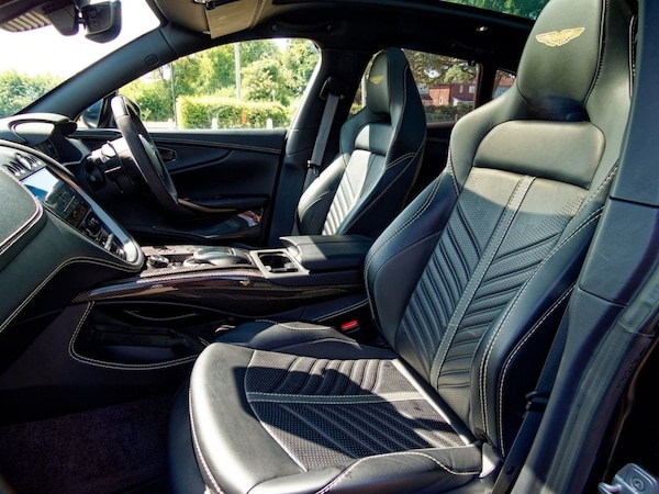 Used Aston Martin DBX 2023 for sale - 75181867: Photo 30