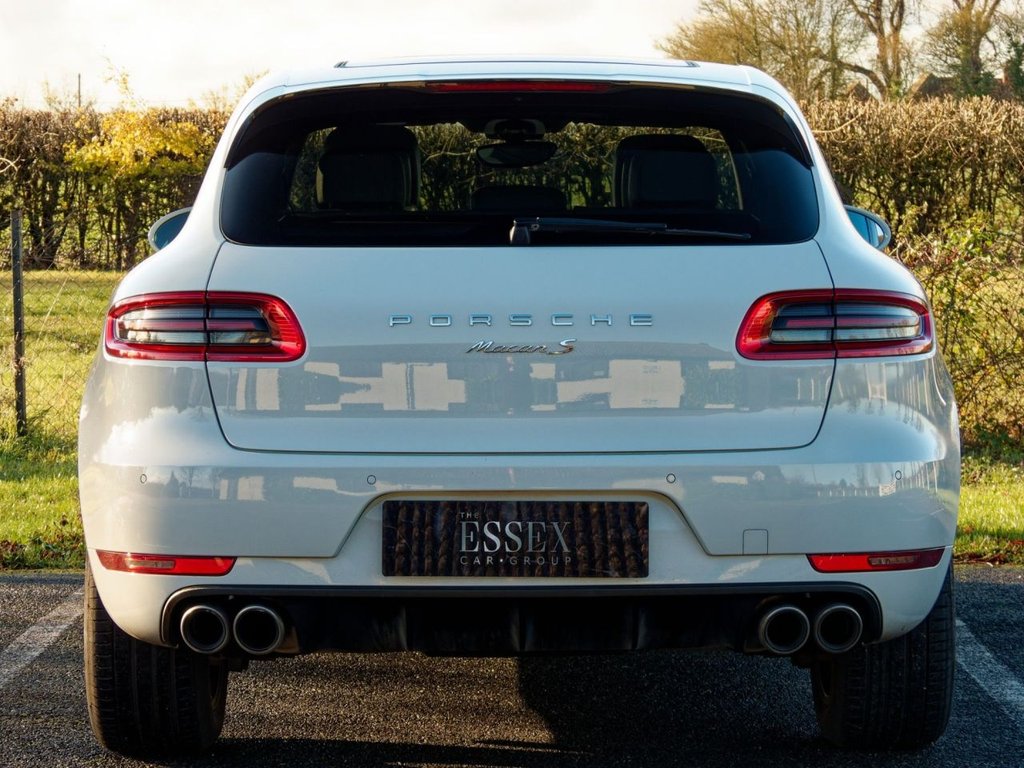 Used Porsche Macan 2017 for sale - 76820843: Photo 10