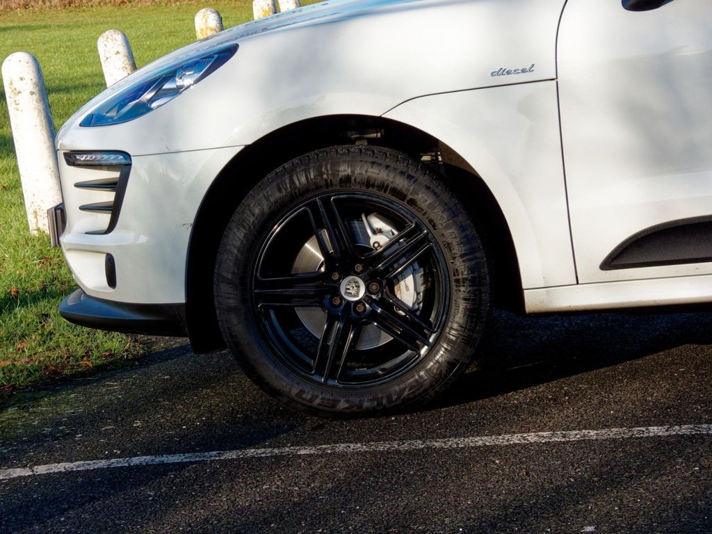 Used Porsche Macan 2017 for sale - 76820843: Photo 13