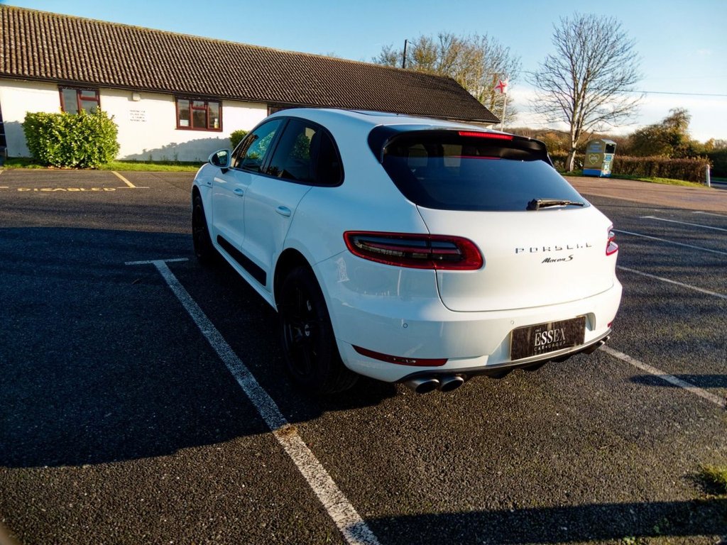 Used Porsche Macan 2017 for sale - 76820843: Photo 20