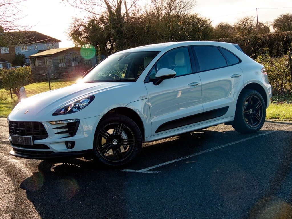 Used Porsche Macan 2017 for sale - 76820843: Photo 5