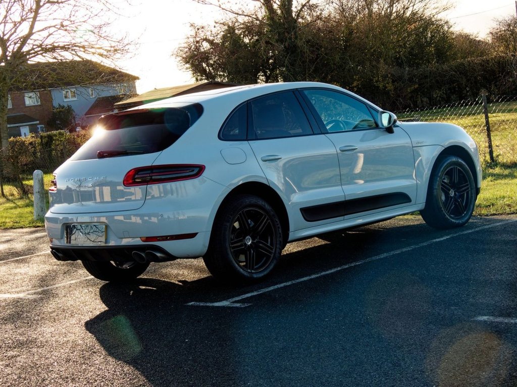 Used Porsche Macan 2017 for sale - 76820843: Photo 8