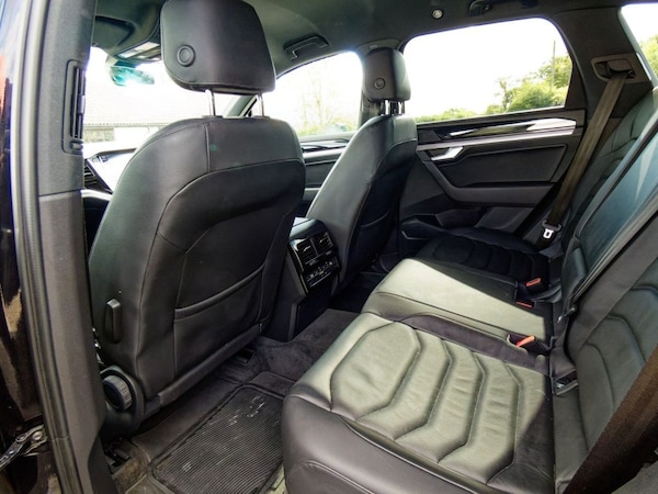 Used Volkswagen Touareg 2018 for sale - 72493343: Photo 29