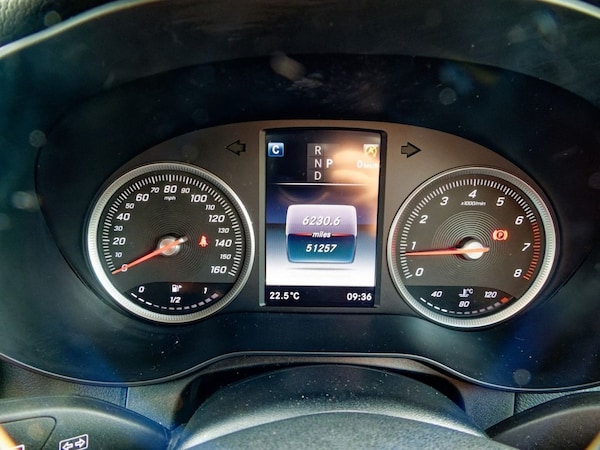 Used Mercedes-Benz GLC 2019 for sale - 74904074: Photo 39