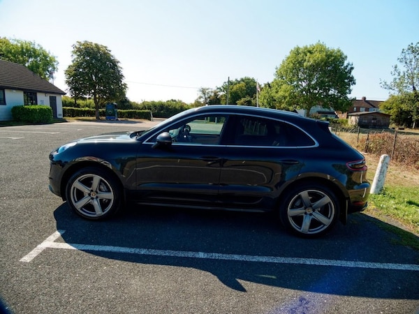 Used Porsche Macan 2017 for sale - 75685148: Photo 18