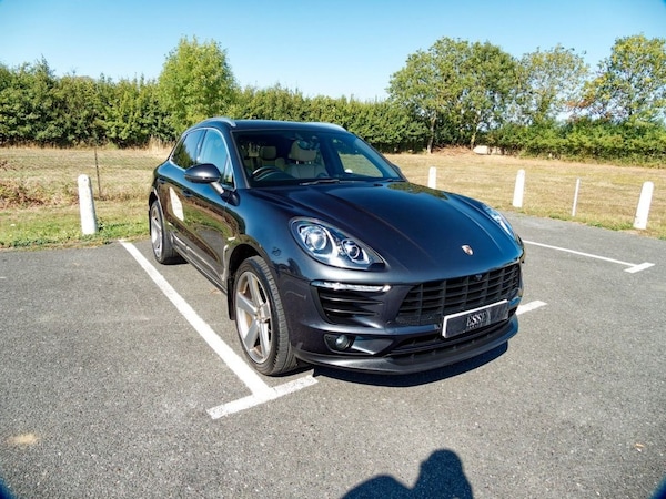 Used Porsche Macan 2017 for sale - 75685148: Photo 26