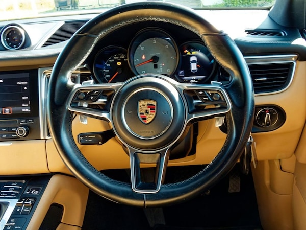 Used Porsche Macan 2017 for sale - 75685148: Photo 34