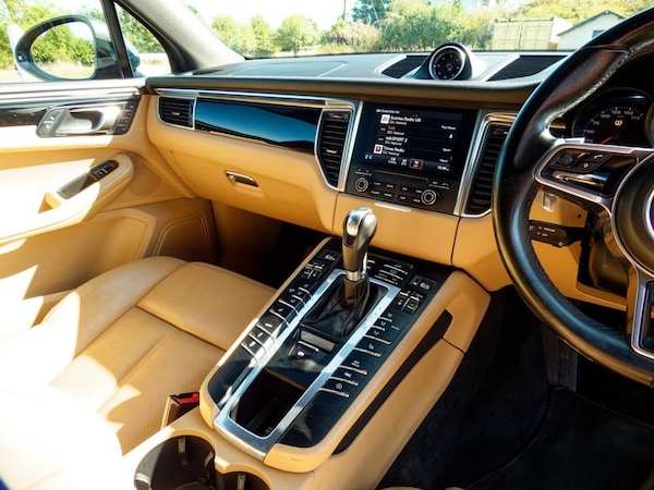 Used Porsche Macan 2017 for sale - 75685148: Photo 36