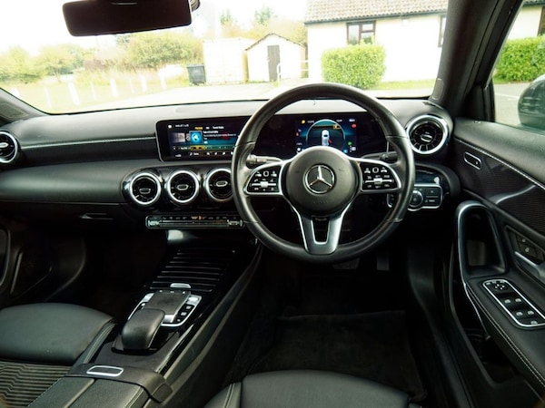 Used Mercedes-Benz A-Class 2019 for sale - 76147833: Photo 32