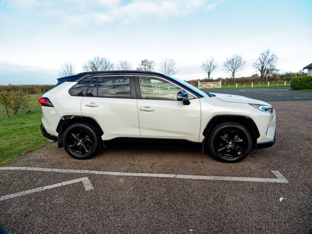 Used Toyota RAV4 2020 for sale - 77072664: Photo 24