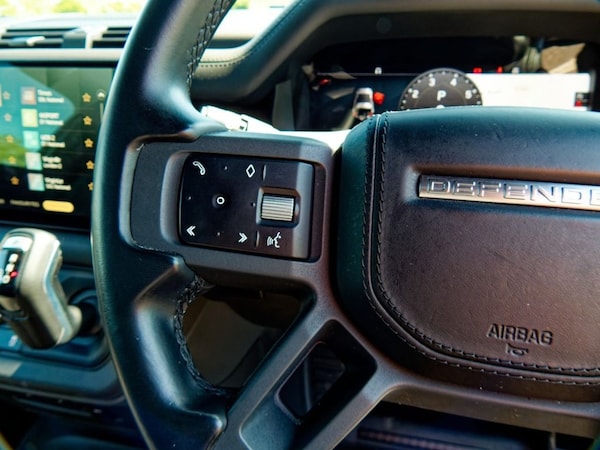 Used Land Rover Defender 2022 for sale - 74628010: Photo 36