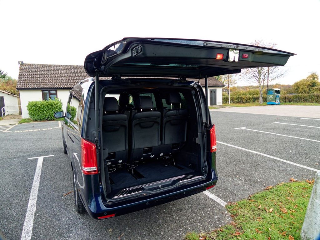 Used Mercedes-Benz V-Class 2016 for sale - 76482189: Photo 13