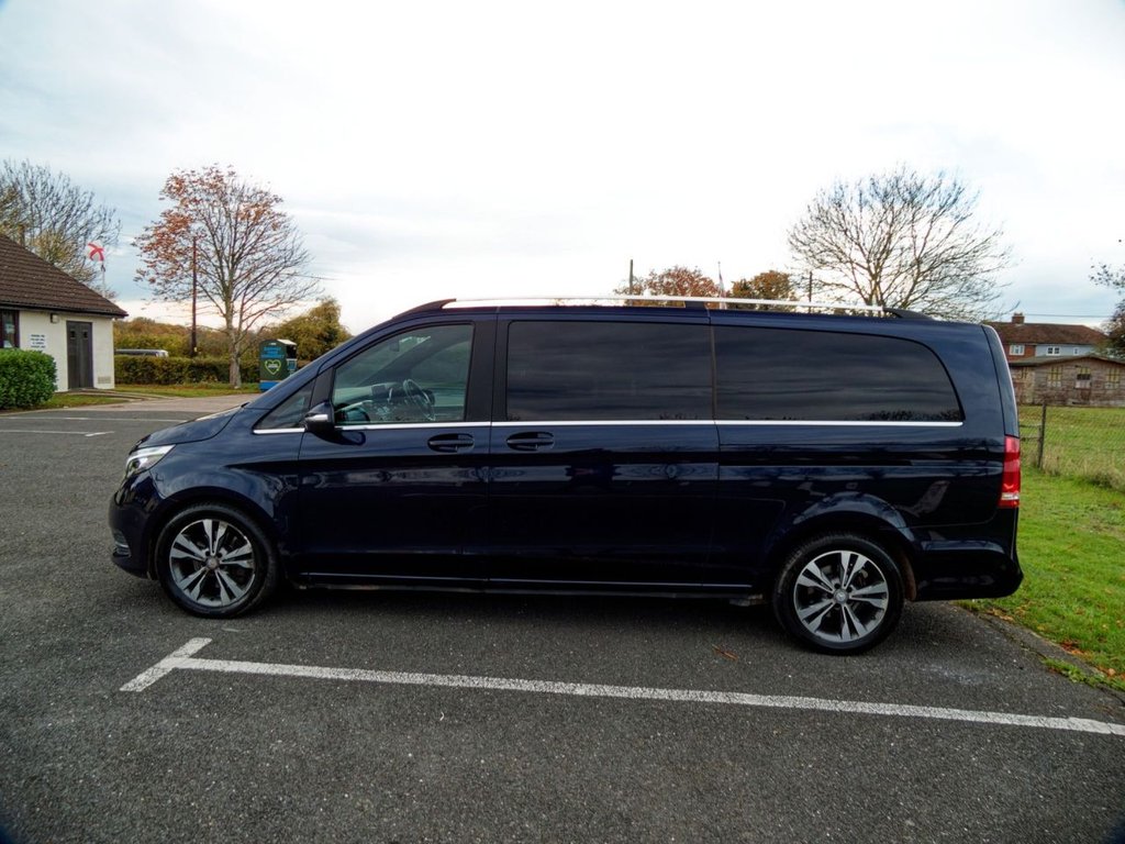 Used Mercedes-Benz V-Class 2016 for sale - 76482189: Photo 18