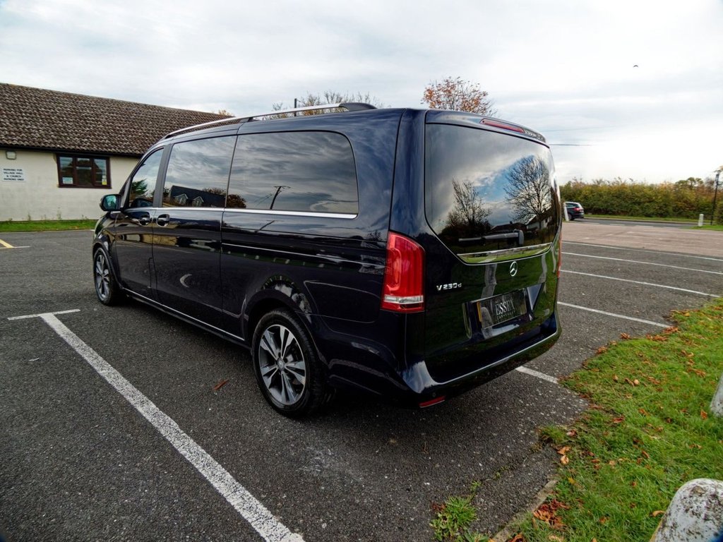 Used Mercedes-Benz V-Class 2016 for sale - 76482189: Photo 19