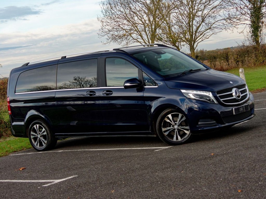 Used Mercedes-Benz V-Class 2016 for sale - 76482189: Photo 2