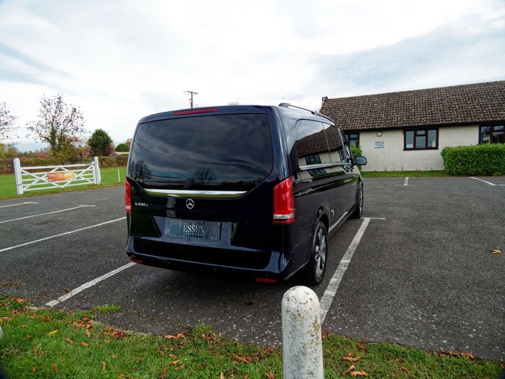 Used Mercedes-Benz V-Class 2016 for sale - 76482189: Photo 22