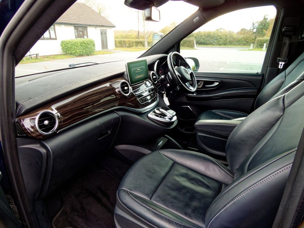 Used Mercedes-Benz V-Class 2016 for sale - 76482189: Photo 27