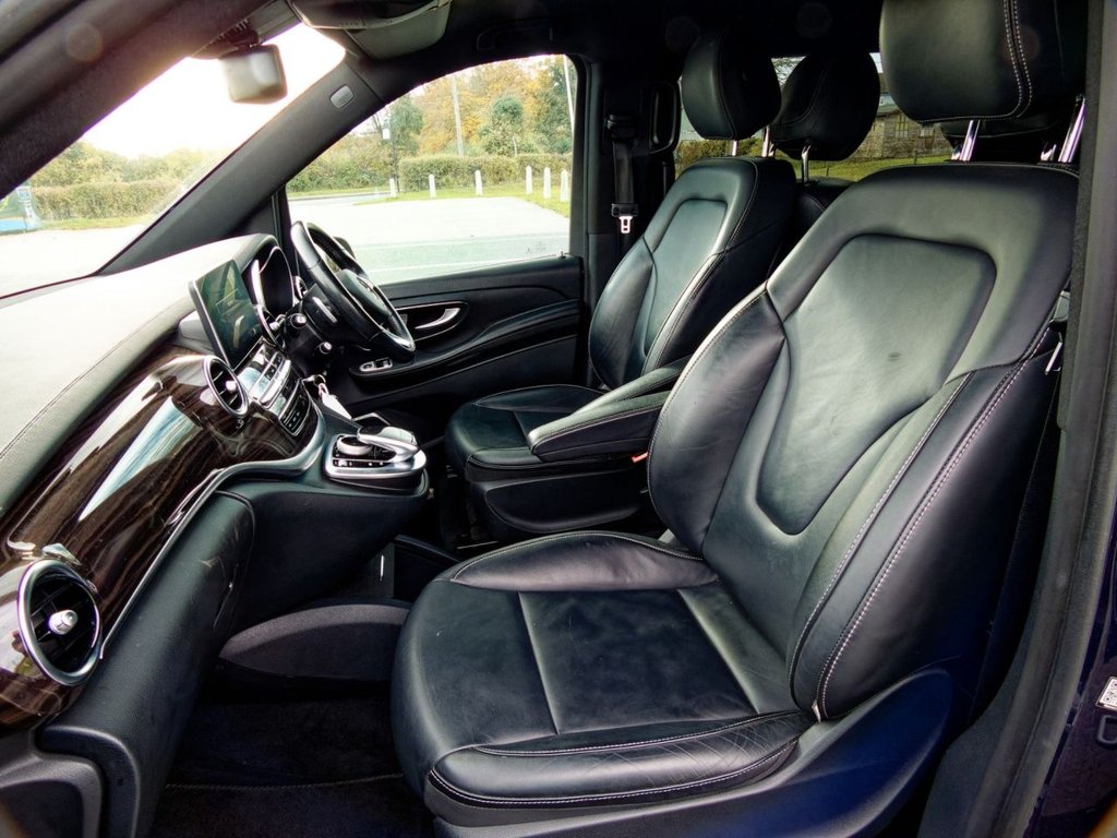 Used Mercedes-Benz V-Class 2016 for sale - 76482189: Photo 28