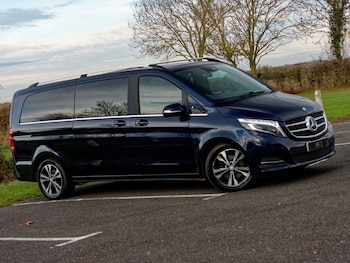 Used Mercedes-Benz V-Class 2016 for sale - 76482189: Photo