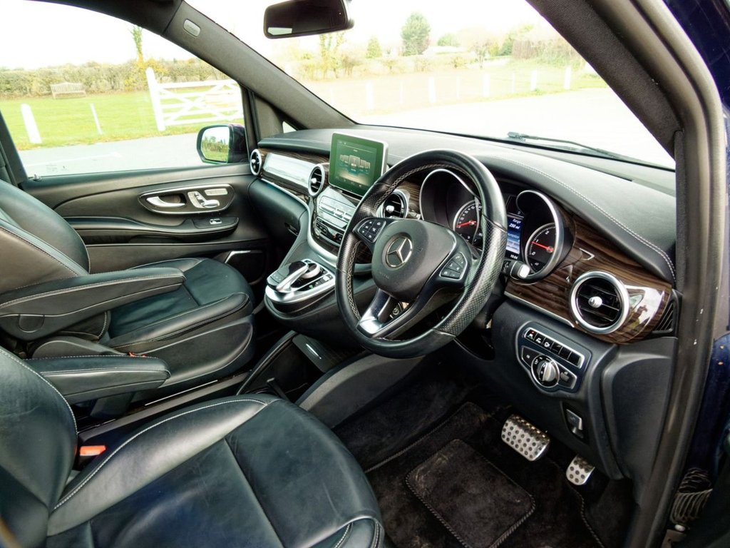 Used Mercedes-Benz V-Class 2016 for sale - 76482189: Photo 38