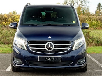 Used Mercedes-Benz V-Class 2016 for sale - 76482189: Photo