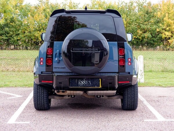 Used Land Rover Defender 2024 for sale - 76223903: Photo 10