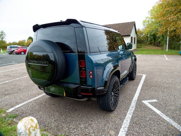 Used Land Rover Defender 2024 for sale - 76223903: Photo 23
