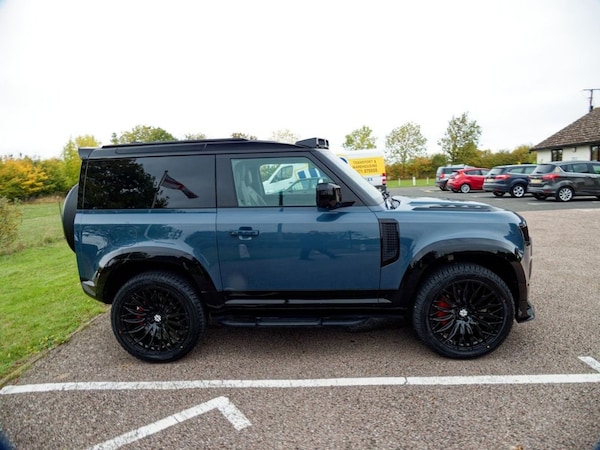 Used Land Rover Defender 2024 for sale - 76223903: Photo 25