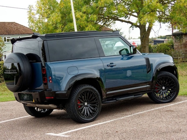 Used Land Rover Defender 2024 for sale - 76223903: Photo 9