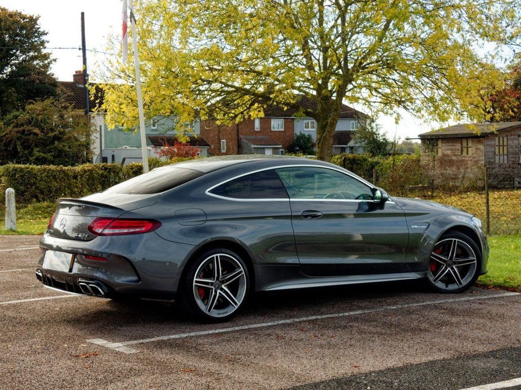 Used Mercedes-Benz C Class 2020 for sale - 76345808: Photo 9