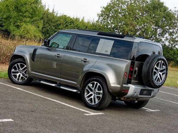 Used Land Rover Defender 2023 for sale - 75516010: Photo 12