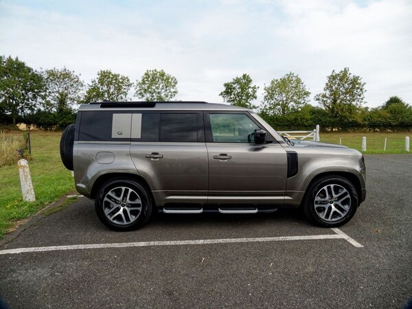 Used Land Rover Defender 2023 for sale - 75516010: Photo 25