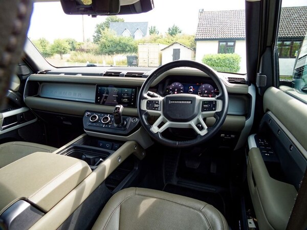 Used Land Rover Defender 2023 for sale - 75516010: Photo 33