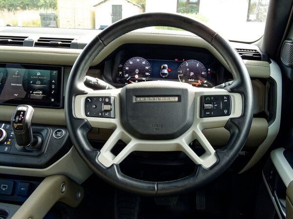 Used Land Rover Defender 2023 for sale - 75516010: Photo 35