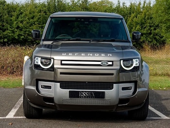 Used Land Rover Defender 2023 for sale - 75516010: Photo
