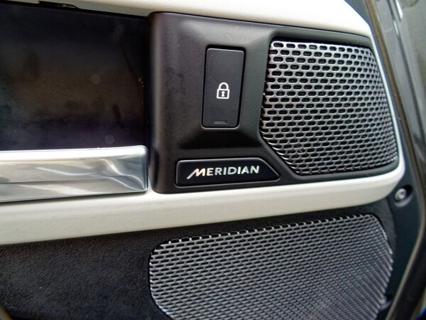 Used Land Rover Defender 2023 for sale - 75516010: Photo 47