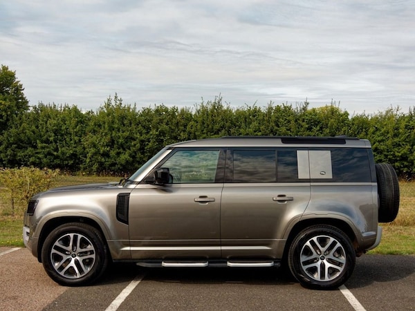 Used Land Rover Defender 2023 for sale - 75516010: Photo 6
