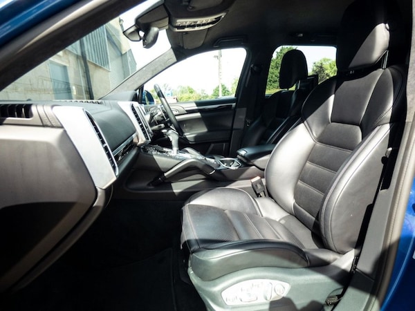 Used Porsche Cayenne 2017 for sale - 68190839: Photo 26
