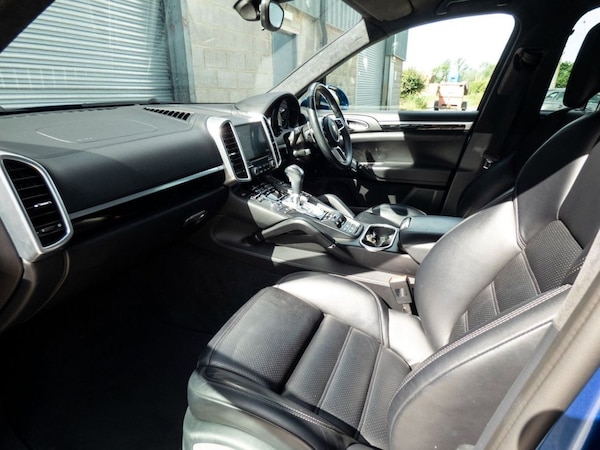 Used Porsche Cayenne 2017 for sale - 68190839: Photo 27