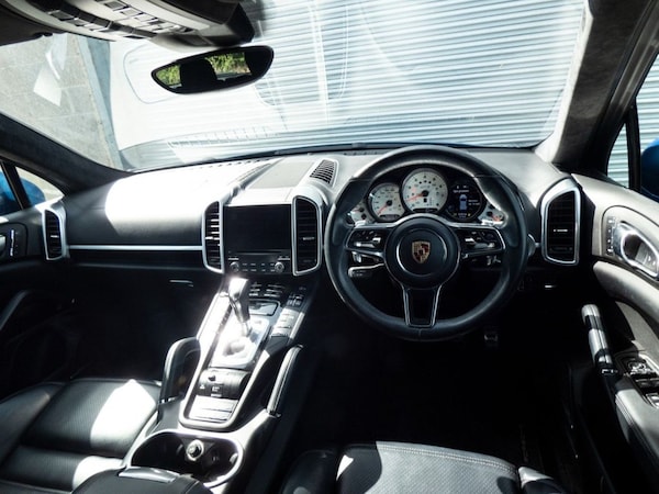 Used Porsche Cayenne 2017 for sale - 68190839: Photo 29
